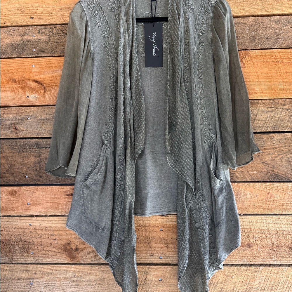 Young Threads Textured Embroidered Patchwork Lightweight Cardigan Kimono NWT - Picture 8 of 12
